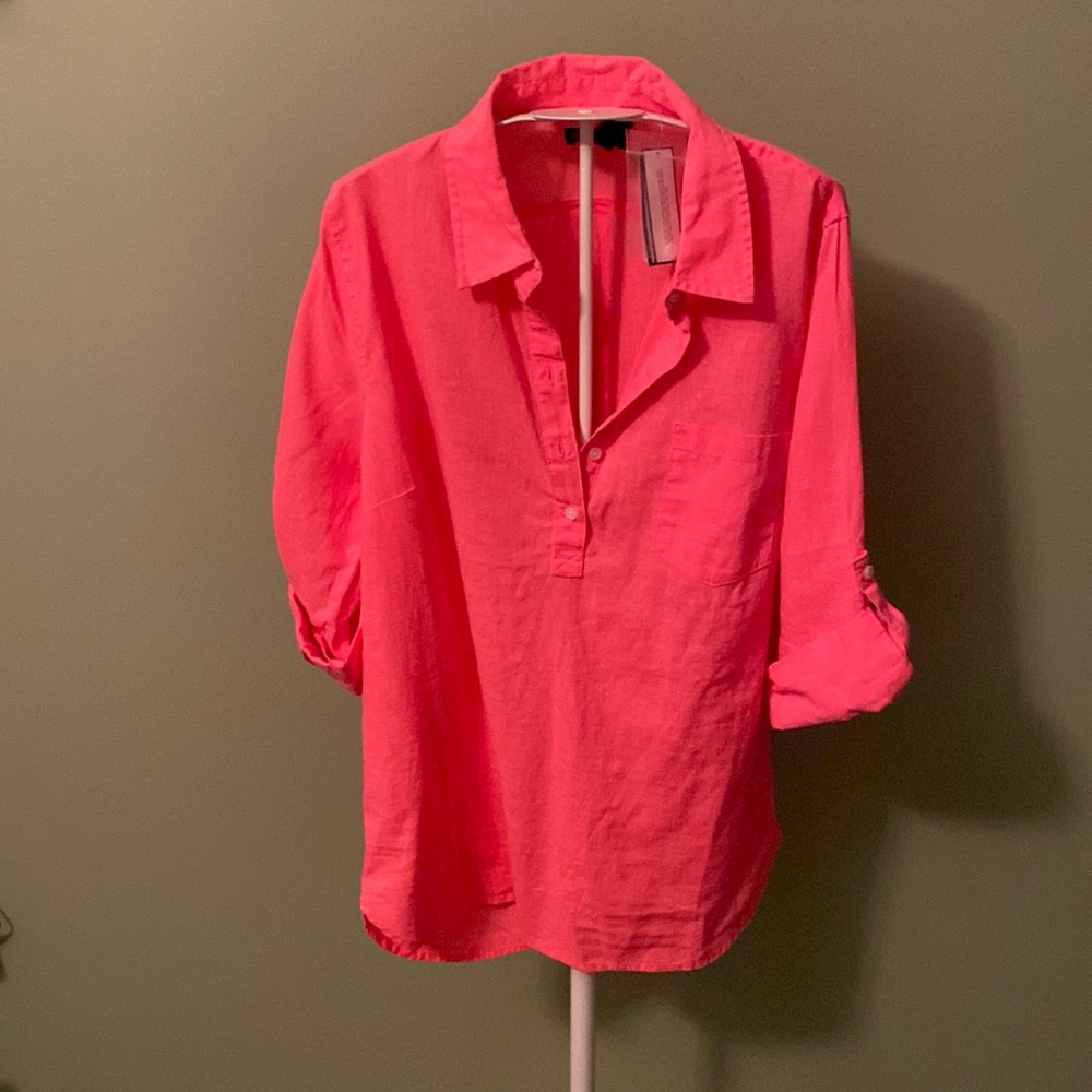 NWT Gap Shirt